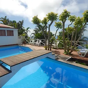 Hotel El Momo